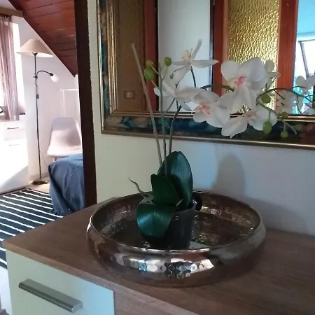 Art Apartmanhaz Balaton-gyenesdias 아파트