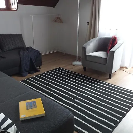 Art Apartmanhaz Balaton-gyenesdias 기에네스디아스