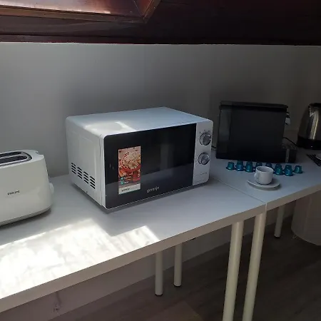 Art Apartmanhaz Balaton-gyenesdias 아파트 *