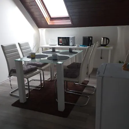 Art Apartmanhaz Balaton-gyenesdias 아파트 기에네스디아스
