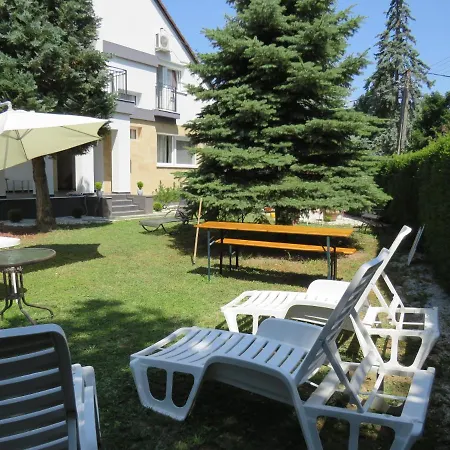 Art Apartmanhaz Balaton-gyenesdias 아파트 *