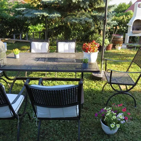 Art Apartmanhaz Balaton-gyenesdias 아파트