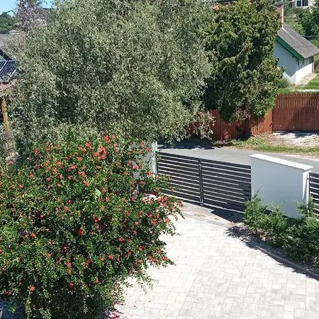 Art Apartmanhaz Balaton-gyenesdias 아파트 기에네스디아스